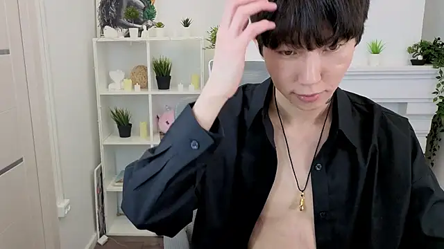 YugoAsian online show from 11.25.25