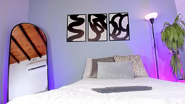 Snapshot of AmaraStorm chatting on 02.12.26 AmaraStorm online show from 02.12.26