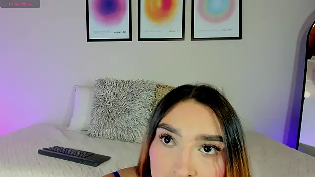 Snapshot of AmaraStorm chatting on 03.13.26 AmaraStorm online show from 03.13.26