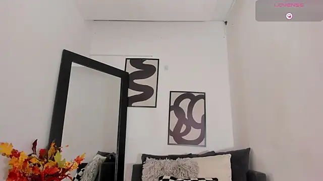 Snapshot of AmaraStorm chatting on 03.16.26 AmaraStorm online show from 03.16.26