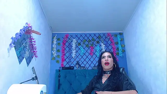 Snapshot of angelamanjarrezcm chatting on 02.04.26 angelamanjarrezcm online show from 02.04.26