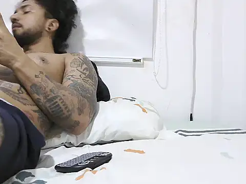 Snapshot of nabucodonosor2 chatting on 12.22.25 nabucodonosor2 online show from 12.22.25