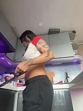 Snapshot of SaraAndrade_ chatting on 02.12.26 SaraAndrade online show from 02.12.26