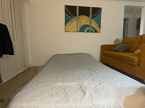 Snapshot of Aqualith chatting on 12.20.25 Aqualith online show from 12.20.25