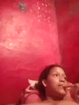 Snapshot of rachelbunny_and_kevin chatting on 02.15.26 rachelbunny and kevin online show from 02.15.26