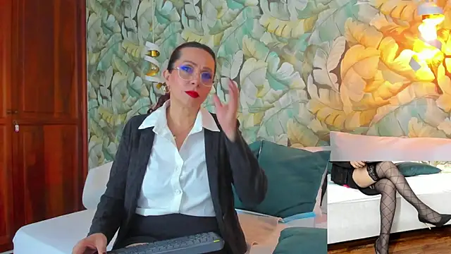 Madame Angelic 1 online show from 06.20.26