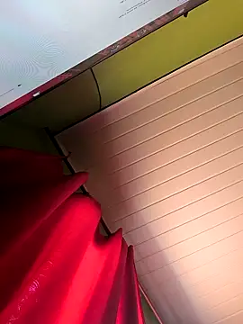 Snapshot of Mascarado01i chatting on 03.18.26 Mascarado01i online show from 03.18.26