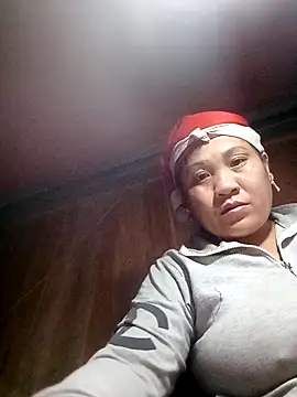 Snapshot of hey-bana chatting on 01.16.26 hey-bana online show from 01.16.26