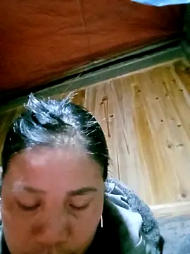 Snapshot of hey-bana chatting on 02.02.26 hey-bana online show from 02.02.26