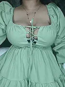 Curvy Pooja online show from 07.04.26