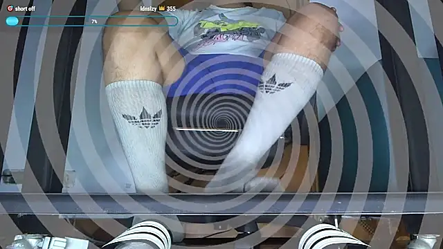 Snapshot of Alphacashmaster777 chatting on 12.17.25 Alphacashmaster777 online show from 12.17.25