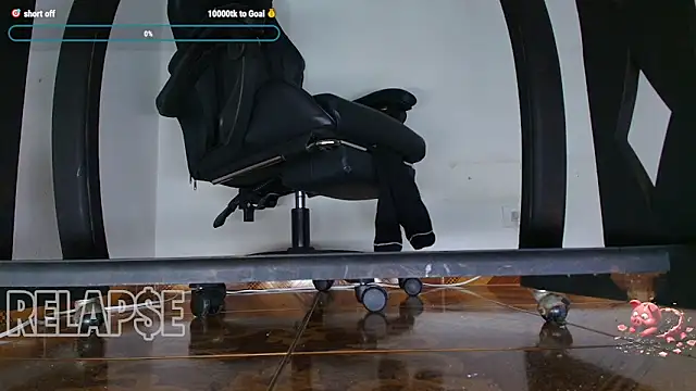 Snapshot of Alphacashmaster777 chatting on 01.12.26 Alphacashmaster777 online show from 01.12.26