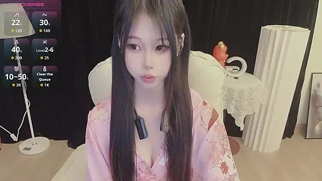 Snapshot of -Annababy chatting on 05.25.26 -Annababy online show from 05.25.26