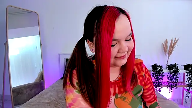 Rose Luvv online show from 05.10.26