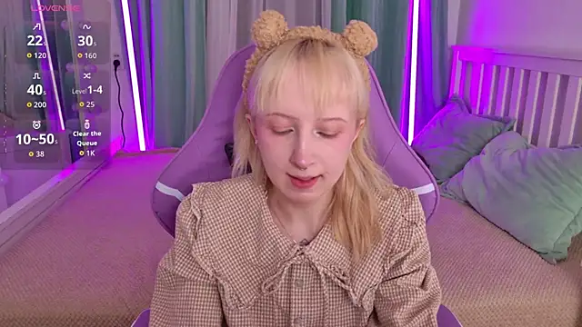 Snapshot of _Babyface_ chatting on 07.21.26 Babyface online show from 07.21.26