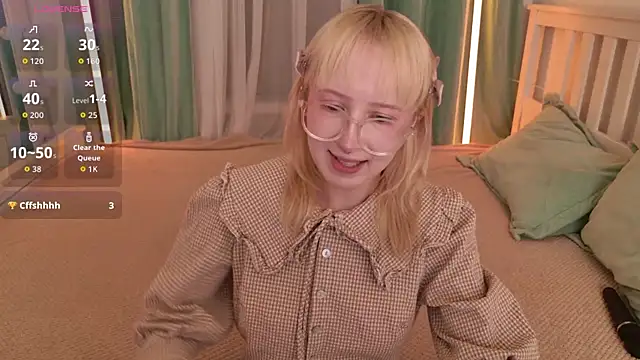 Snapshot of _Babyface_ chatting on 08.04.26 Babyface online show from 08.04.26