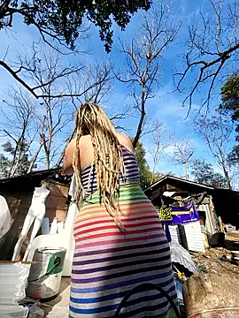 Snapshot of Horny_hippie chatting on 03.01.26 Horny hippie online show from 03.01.26