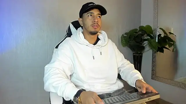 Brand Collins online show from 02.19.26