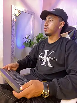 Brand Collins online show from 05.05.26