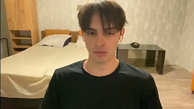 Snapshot of joshnovaq chatting on 05.15.26 joshnovaq online show from 05.15.26