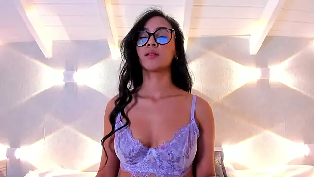 Snapshot of Klohewilliams_ chatting on 01.05.26 Klohewilliams online show from 01.05.26