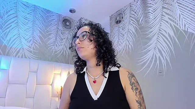 sarah sluty online show from 07.23.26
