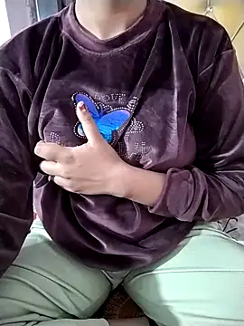 RASHMI SHARMA9 online show from 02.12.26