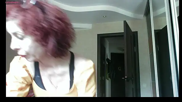 Kelly Flurr online show from 06.09.26