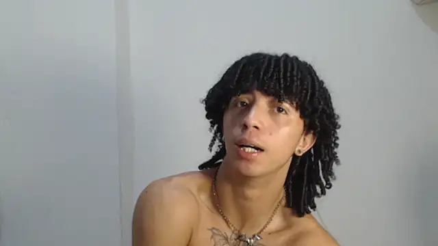 kim curlyy online show from 08.03.26