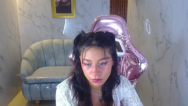 Snapshot of serabella_s chatting on 01.17.26 serabella s online show from 01.17.26