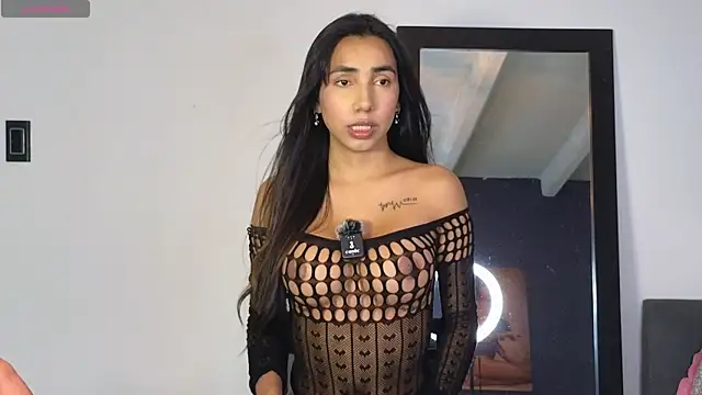 BRENDAGUERRA  online show from 04.21.26