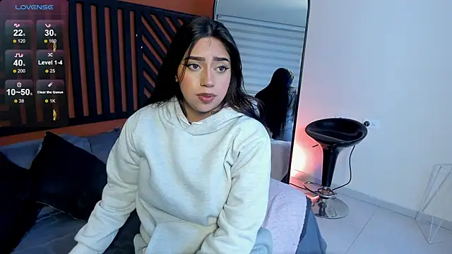 Snapshot of luna_cute__ chatting on 06.24.26 luna cute online show from 06.24.26