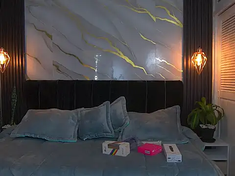 Snapshot of Dark_Dominika chatting on 03.15.26 Dark Dominika online show from 03.15.26