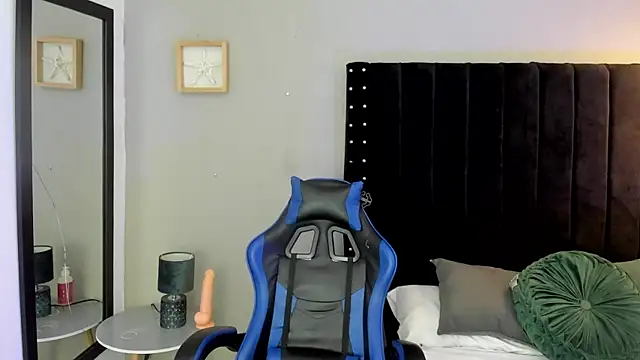 Snapshot of Bryan_robayo5 chatting on 01.14.26 Bryan robayo5 online show from 01.14.26