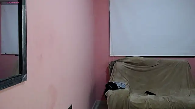 Snapshot of Karla_Soff_19 chatting on 01.13.26 Karla Soff 19 online show from 01.13.26