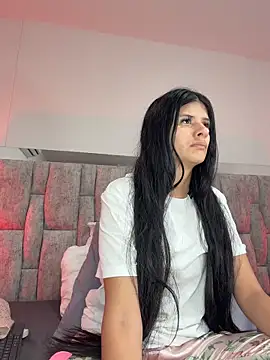 ZafiraNavarro online show from 04.19.26