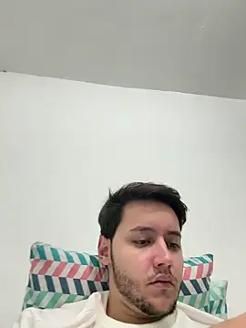 Snapshot of RicoValen chatting on 02.14.26 RicoValen online show from 02.14.26