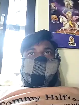 Harry254238 online show from 12.21.25