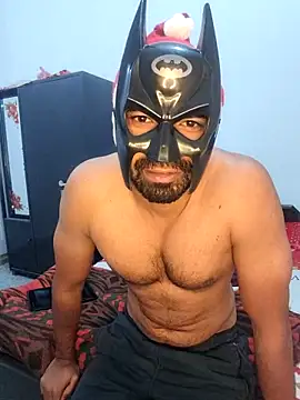 Snapshot of Amit22122 chatting on 12.23.25 Amit22122 online show from 12.23.25