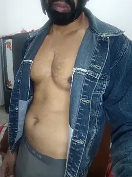 Snapshot of Amit22122 chatting on 01.08.26 Amit22122 online show from 01.08.26