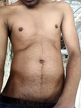 Snapshot of male_hub chatting on 12.14.25 male hub online show from 12.14.25