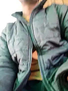 Snapshot of male_hub chatting on 01.12.26 male hub online show from 01.12.26