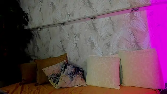 Ellen Hops online show from 04.25.26