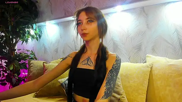 Ellen Hops online show from 08.01.26