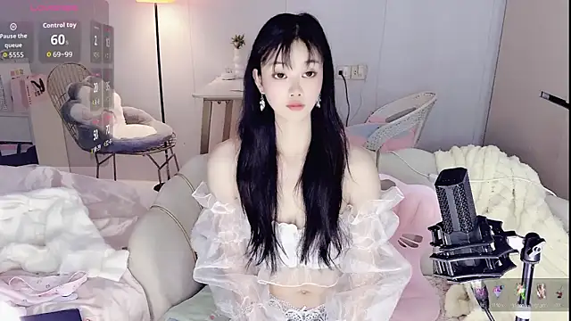 Snapshot of Coral_888 chatting on 12.02.25 Coral 888 online show from 12.02.25