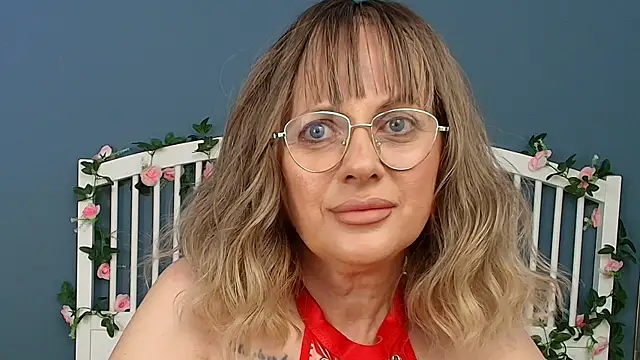 Cougar Milff online show from 06.04.26