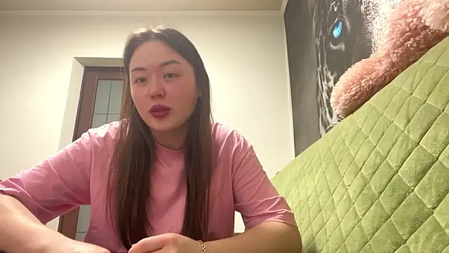 CurietHana1 online show from 02.04.26