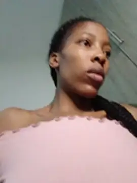 Snapshot of MsParisSmith chatting on 02.18.26 MsParisSmith online show from 02.18.26