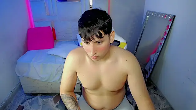 Snapshot of d_moneyy_ chatting on 01.10.26 d moneyy online show from 01.10.26