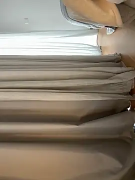 madlynginger online show from 12.03.25